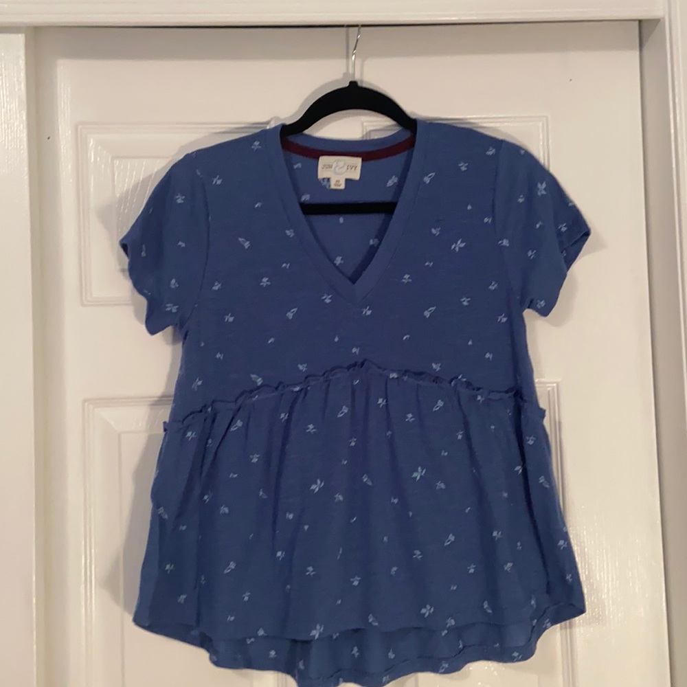 Float blue v-neck top